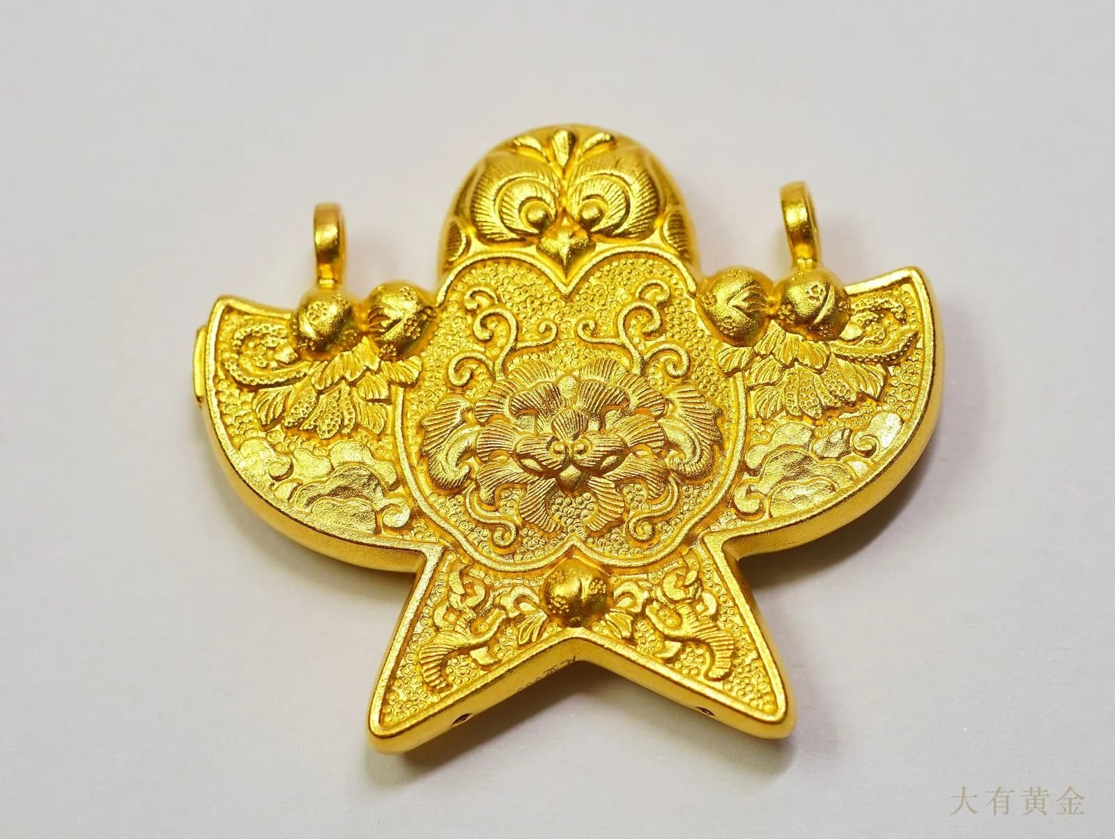 足金锁-錾刻纸鸢